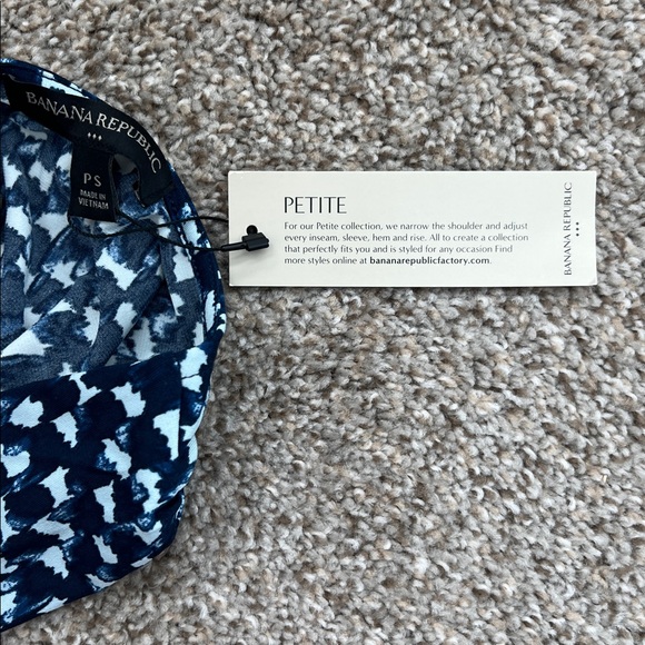 Banana Republic Navy and Light Blue Asymmetrical Dress—Size Petite Small - Picture 10 of 10